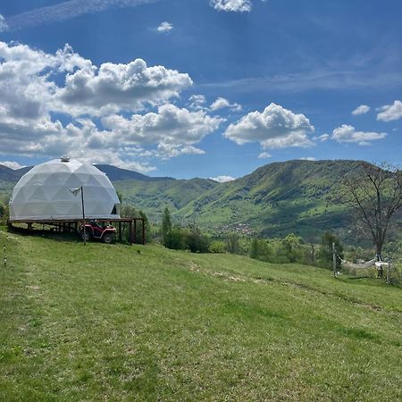 מלון Starry Dome - Manta'S Retreat Glamping Cornereva מראה חיצוני תמונה