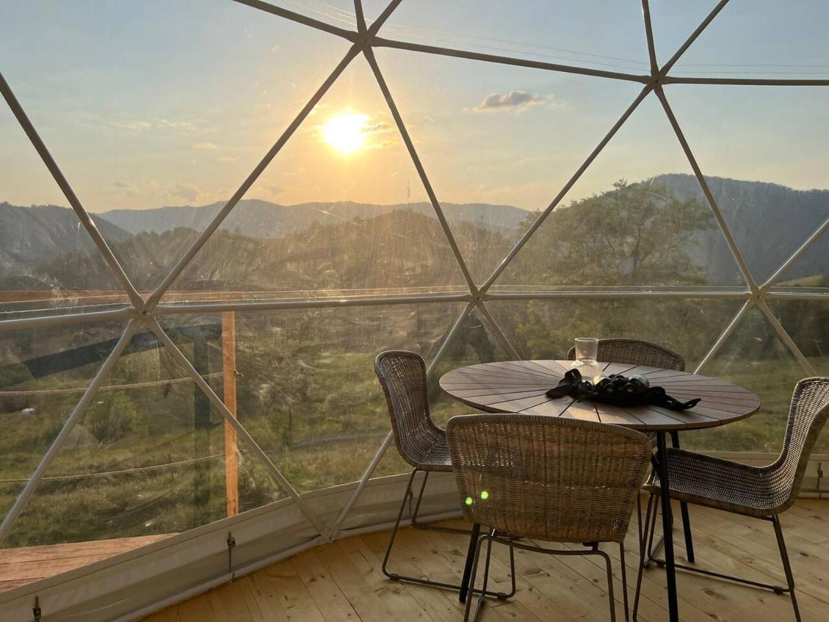 מלון Starry Dome - Manta'S Retreat Glamping Cornereva מראה חיצוני תמונה