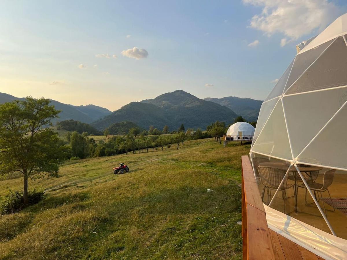 מלון Starry Dome - Manta'S Retreat Glamping Cornereva מראה חיצוני תמונה