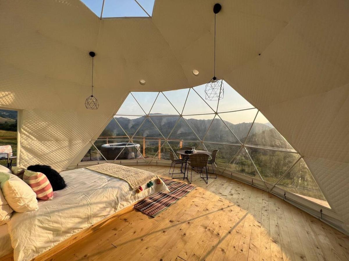 מלון Starry Dome - Manta'S Retreat Glamping Cornereva מראה חיצוני תמונה