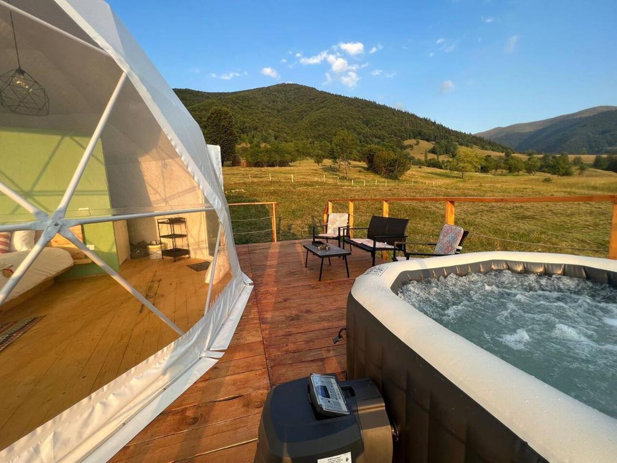 מלון Starry Dome - Manta'S Retreat Glamping Cornereva מראה חיצוני תמונה
