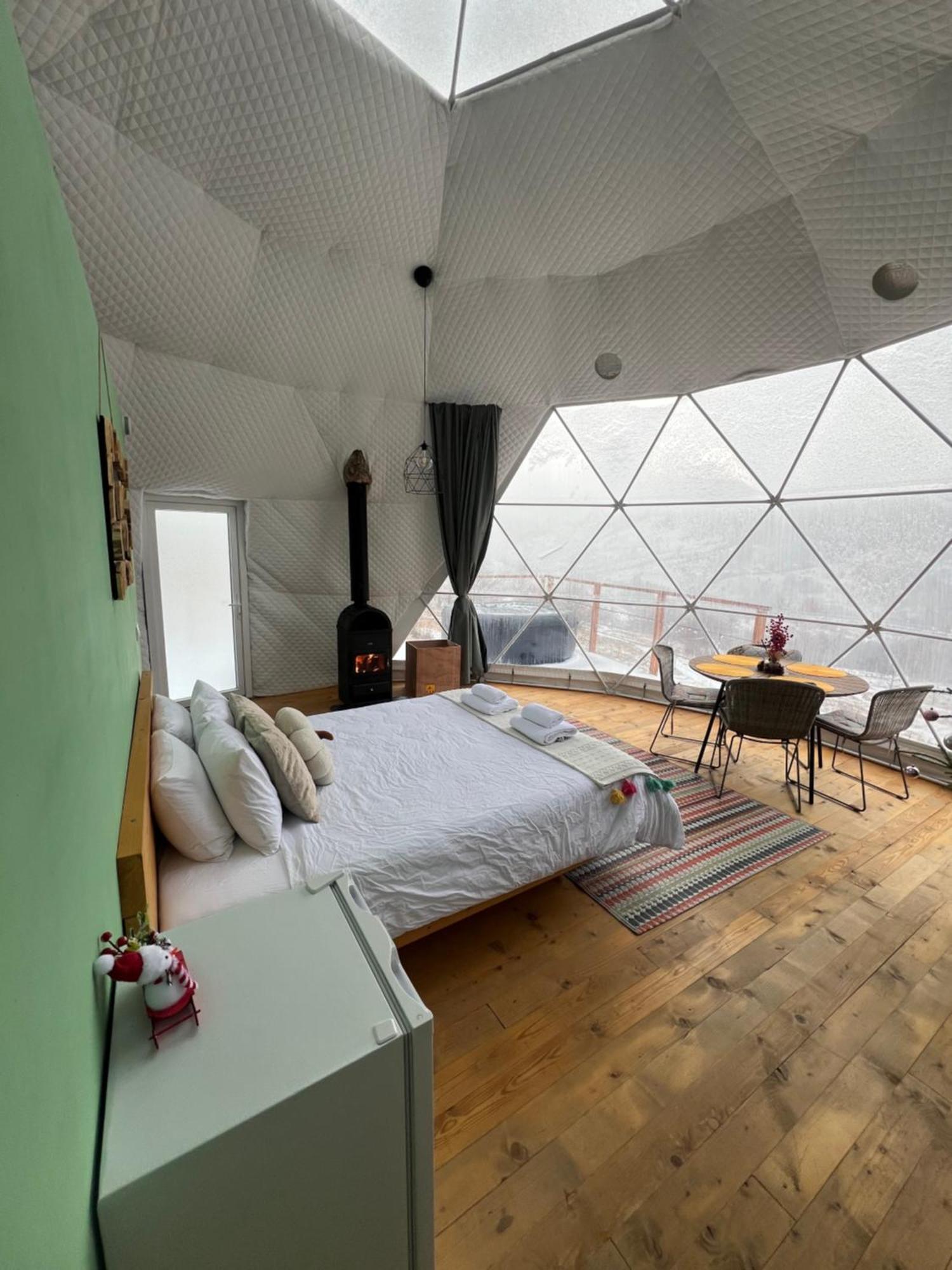 מלון Starry Dome - Manta'S Retreat Glamping Cornereva מראה חיצוני תמונה